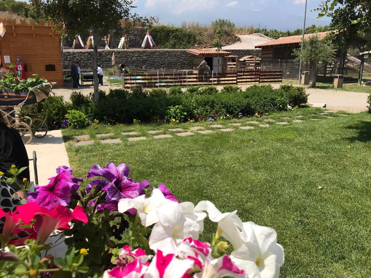 Terra Di Venera Villa Santa Venerina Buitenkant foto